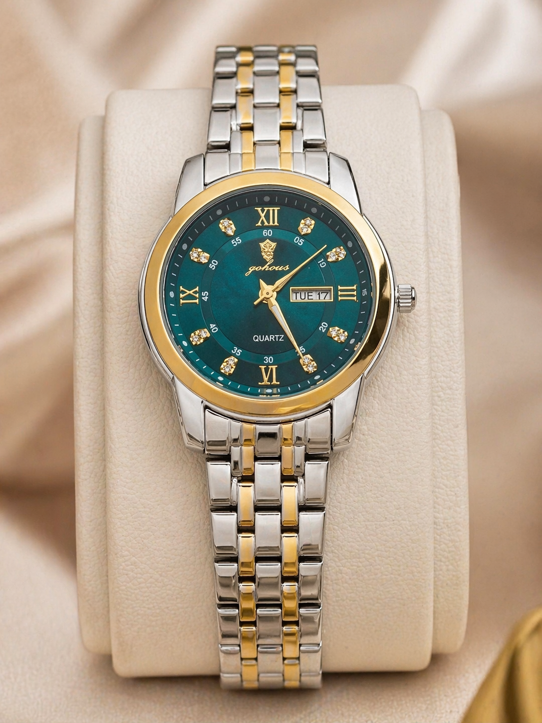 Gohuos Women's Elegant Round Dial Analog Quartz Watch